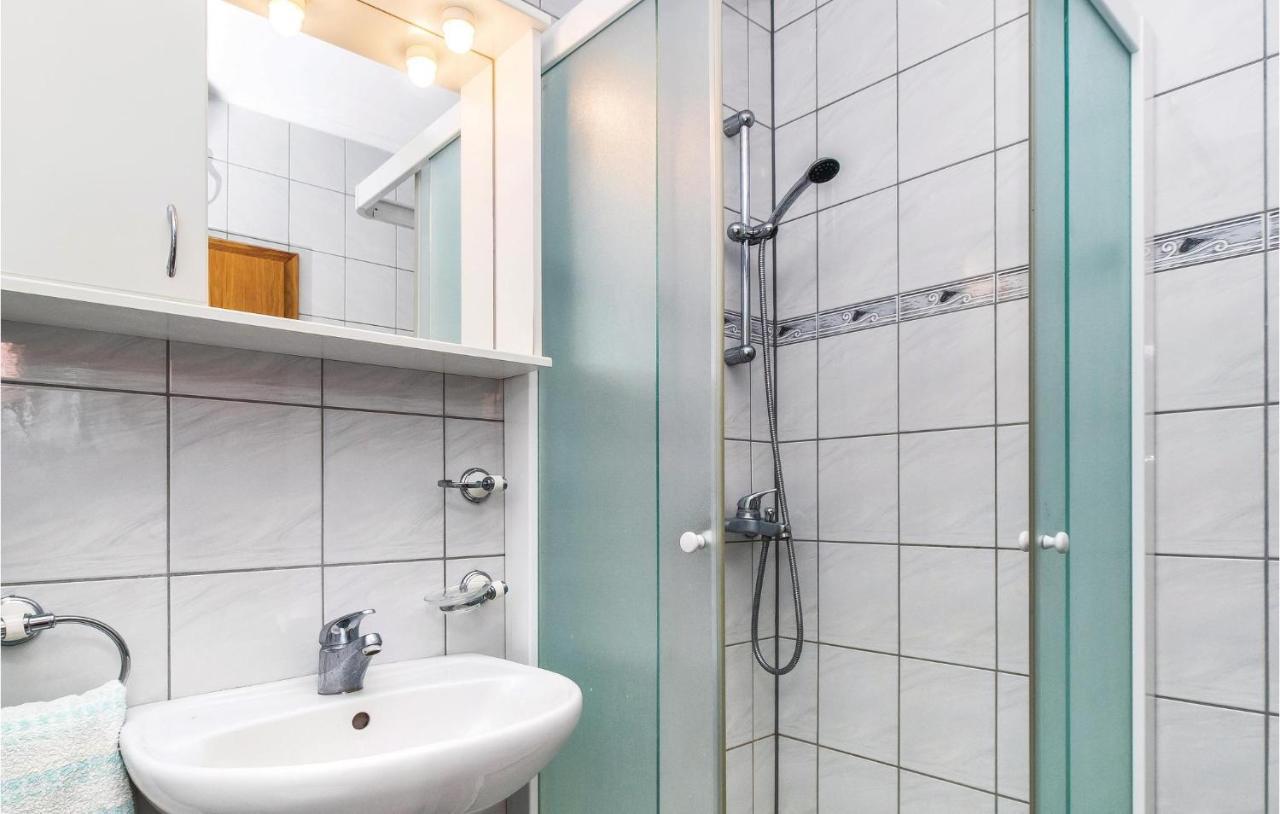 2 Bedroom Amazing Apartment In ซูเปตาร์ ภายนอก รูปภาพ
